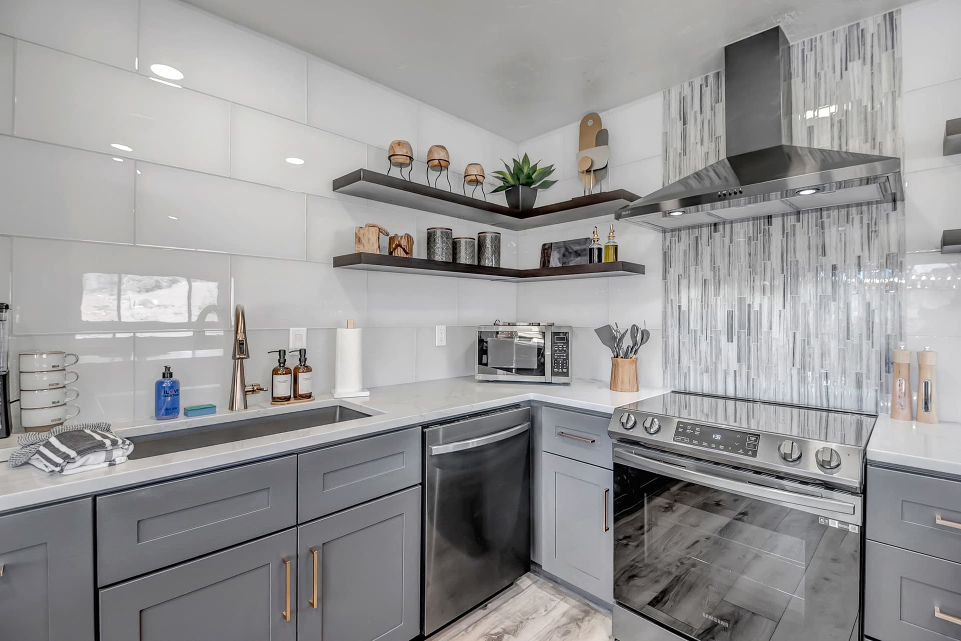 Uptown Digs - Image 9