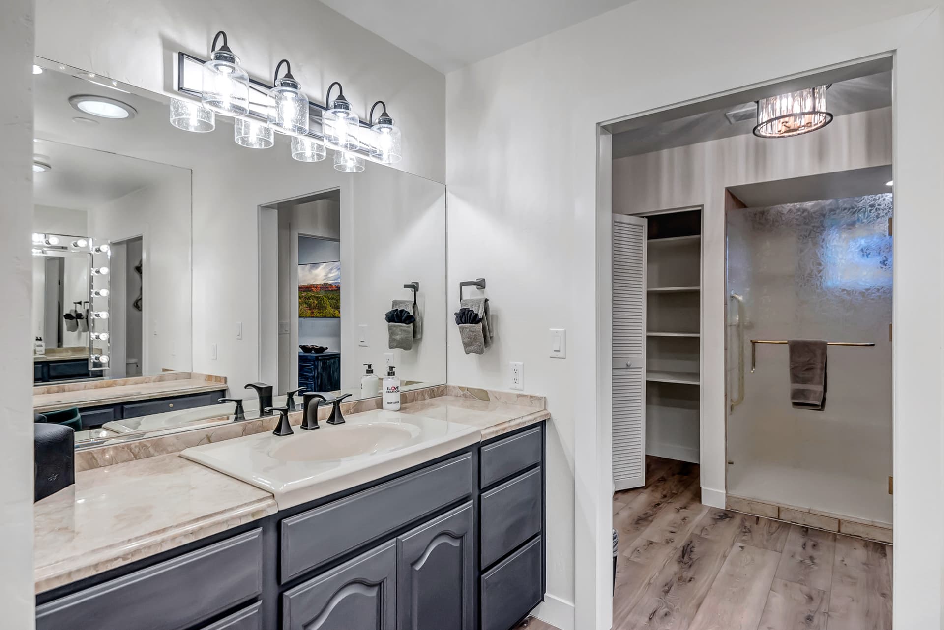 Uptown Digs - Image 19