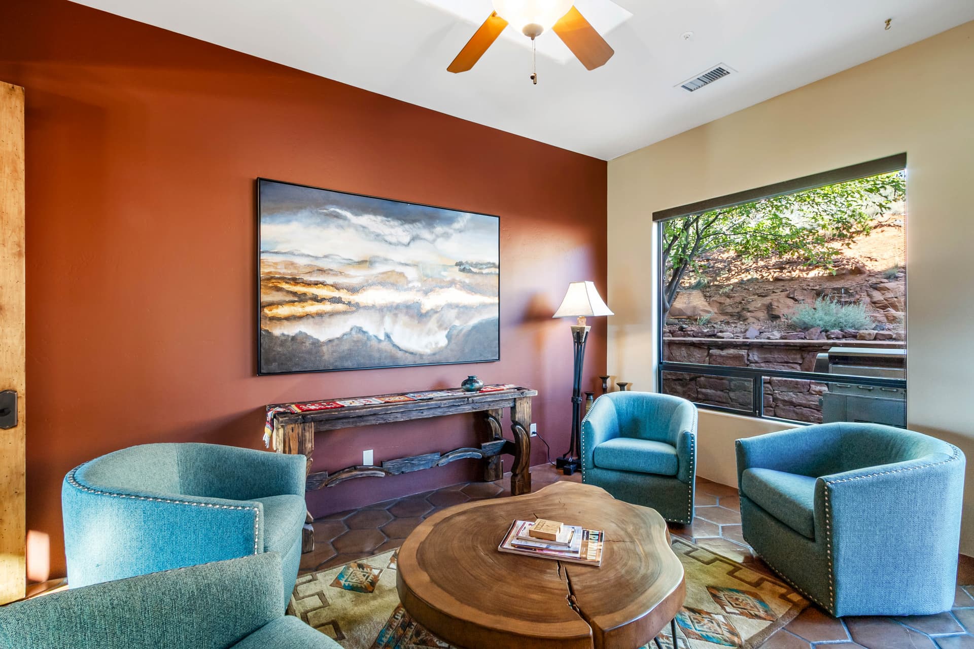 Wild Horse Hacienda - Image 18