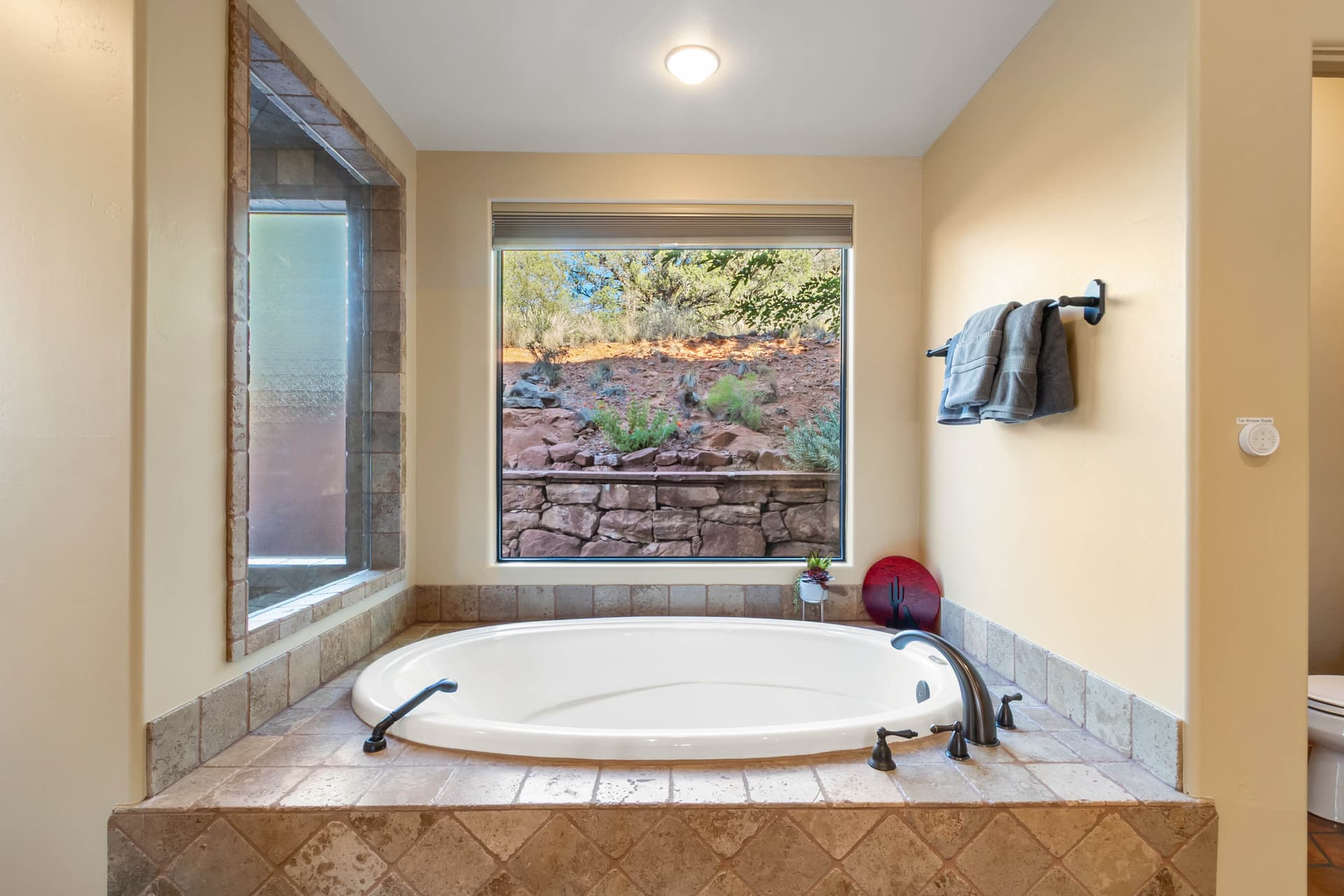 Wild Horse Hacienda - Image 24