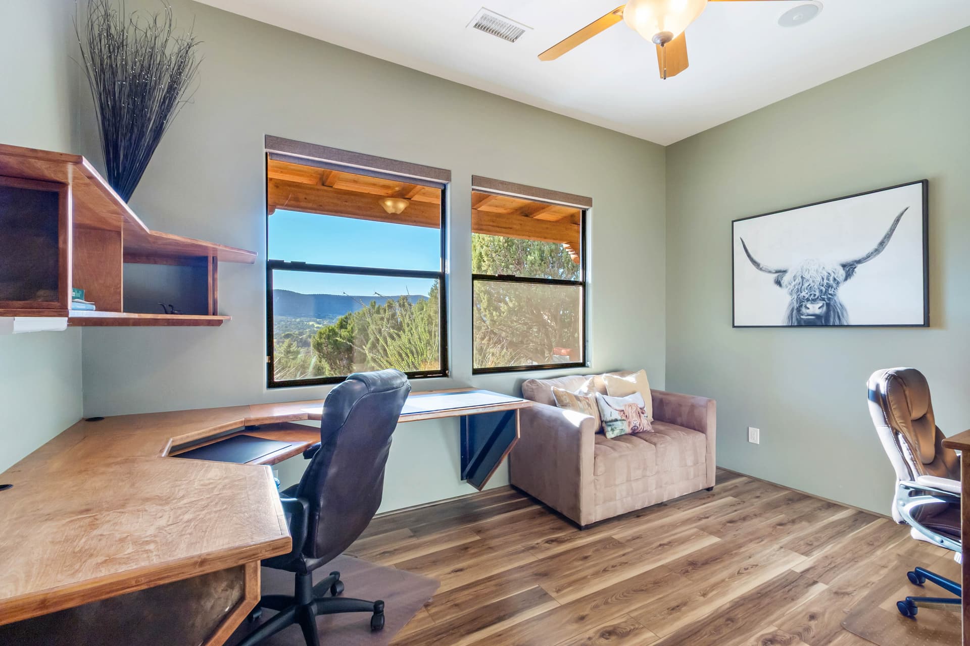 Wild Horse Hacienda - Image 28