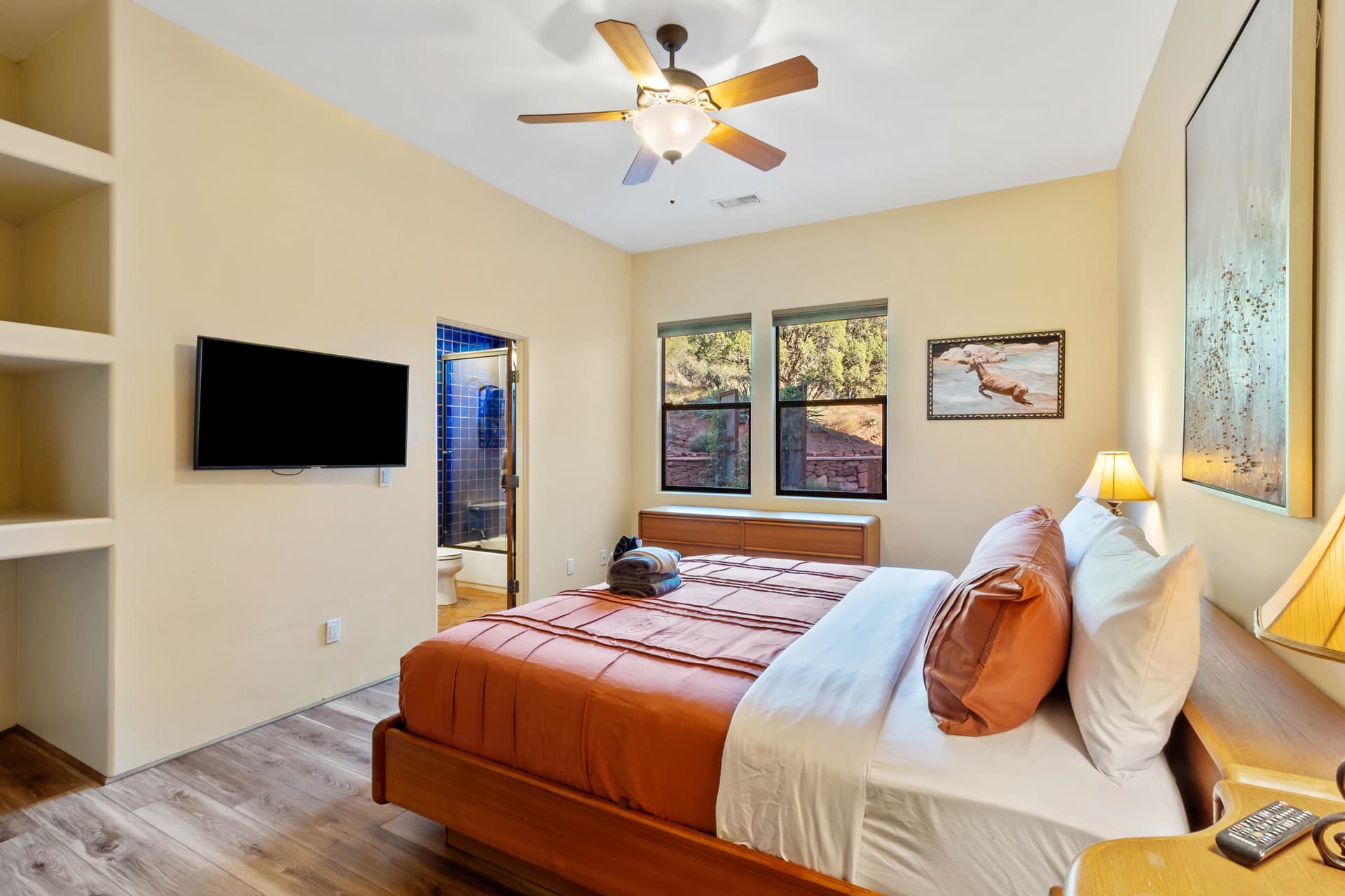 Wild Horse Hacienda - Image 29