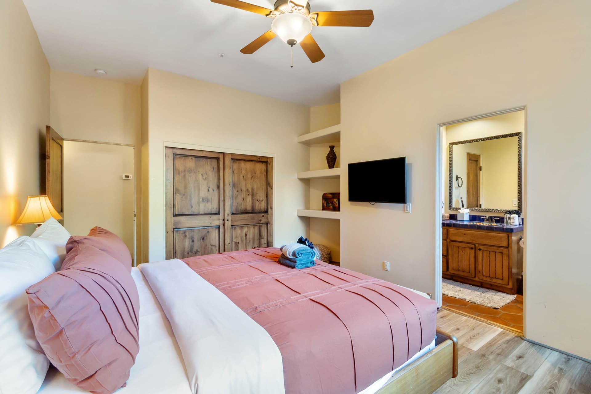 Wild Horse Hacienda - Image 31