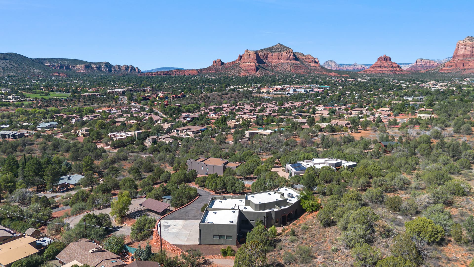 Wild Horse Hacienda - Image 59