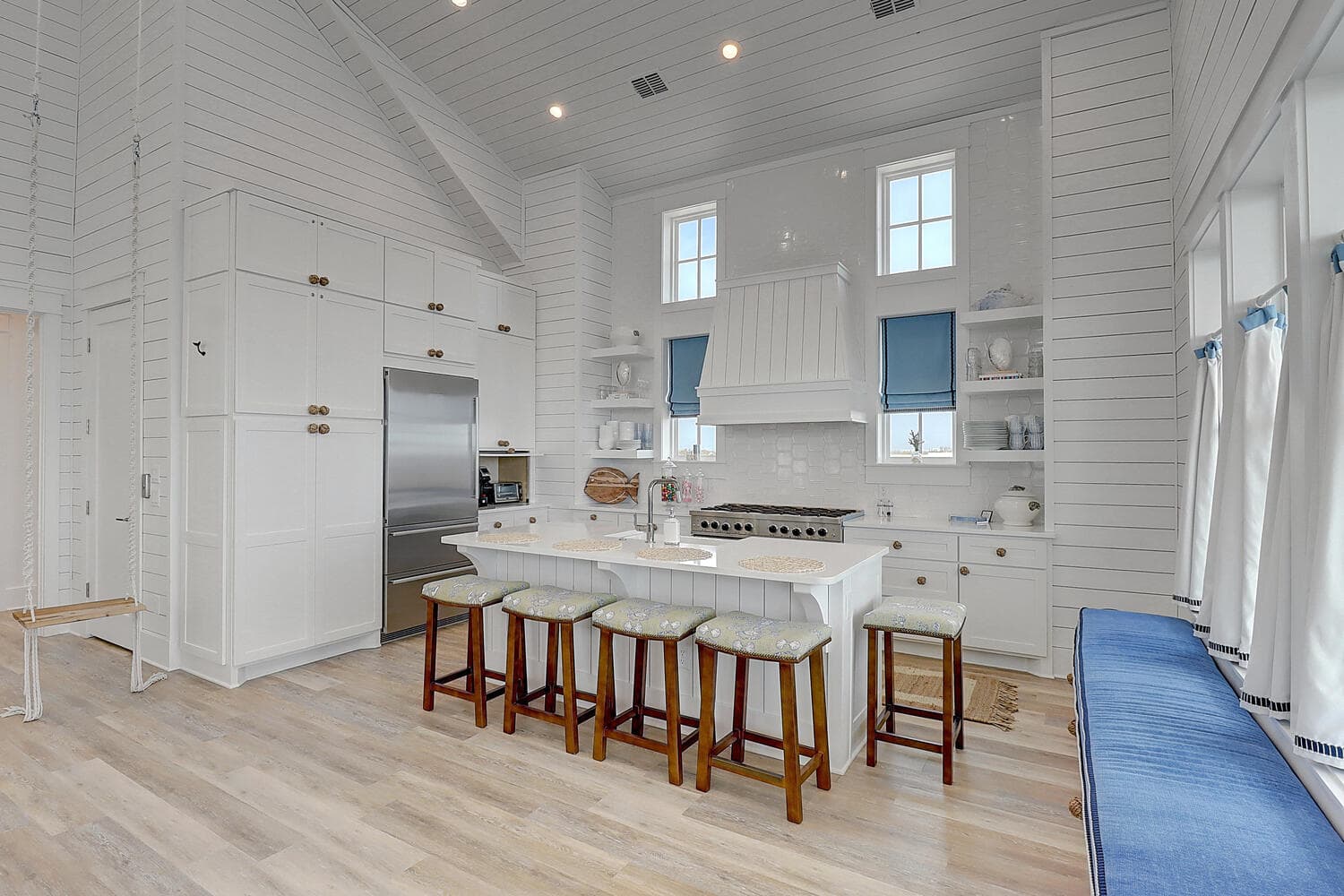 See The Sea - Image 9