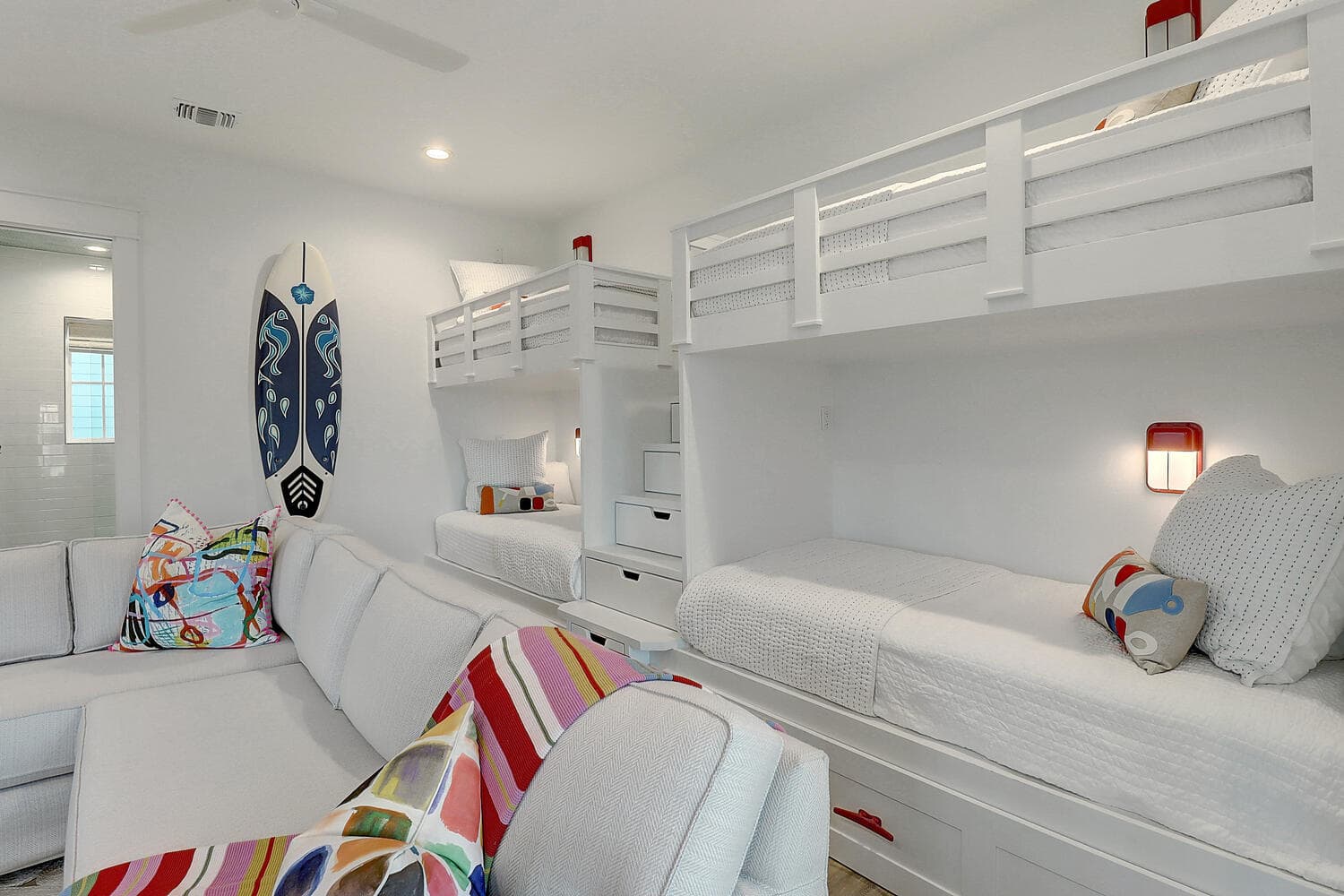 See The Sea - Image 33