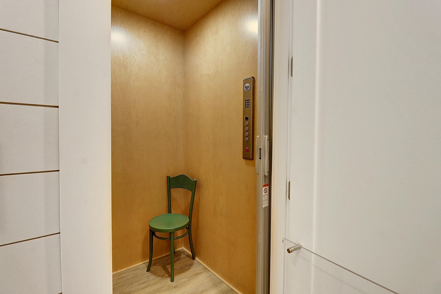 See The Sea - Image 56