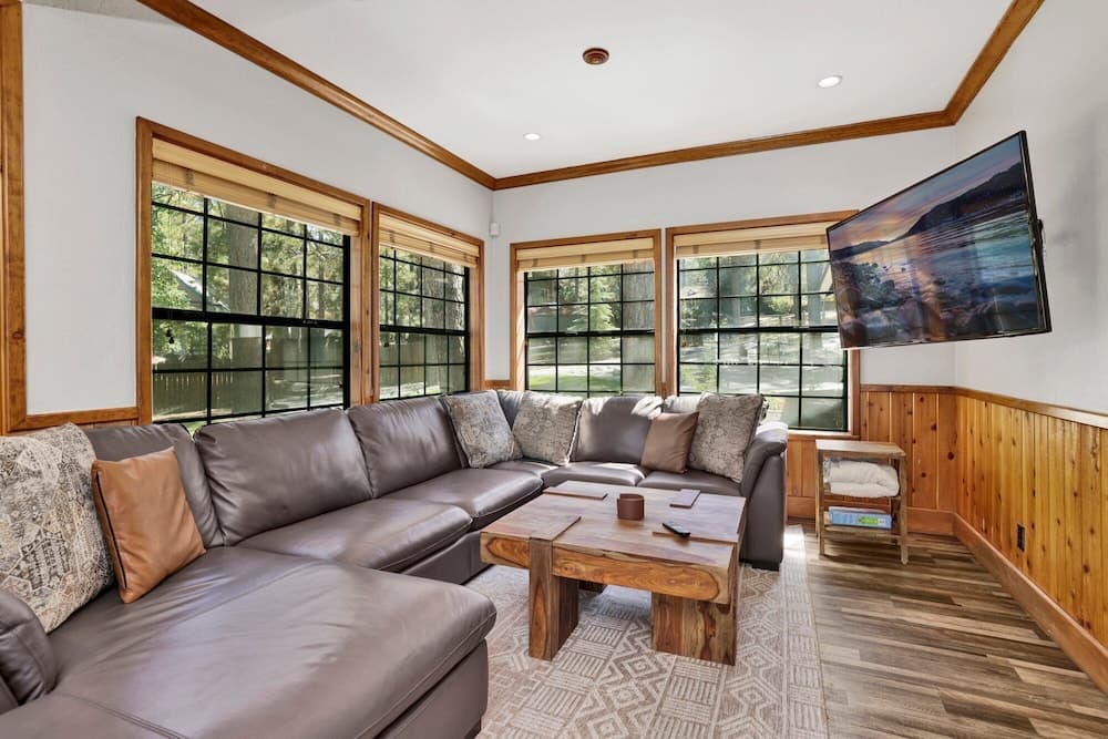 Serenity Cove Lake #2472 - Image 4