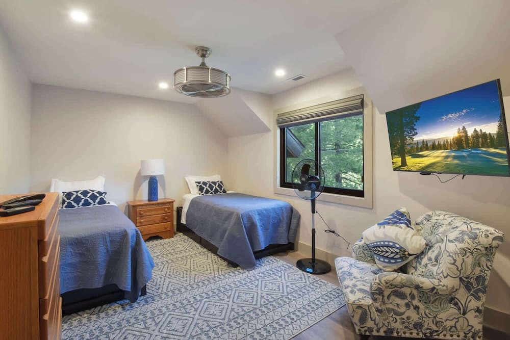 Serenity on Statford - Image 15