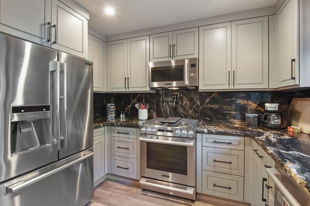 Serenity on Statford - Image 11