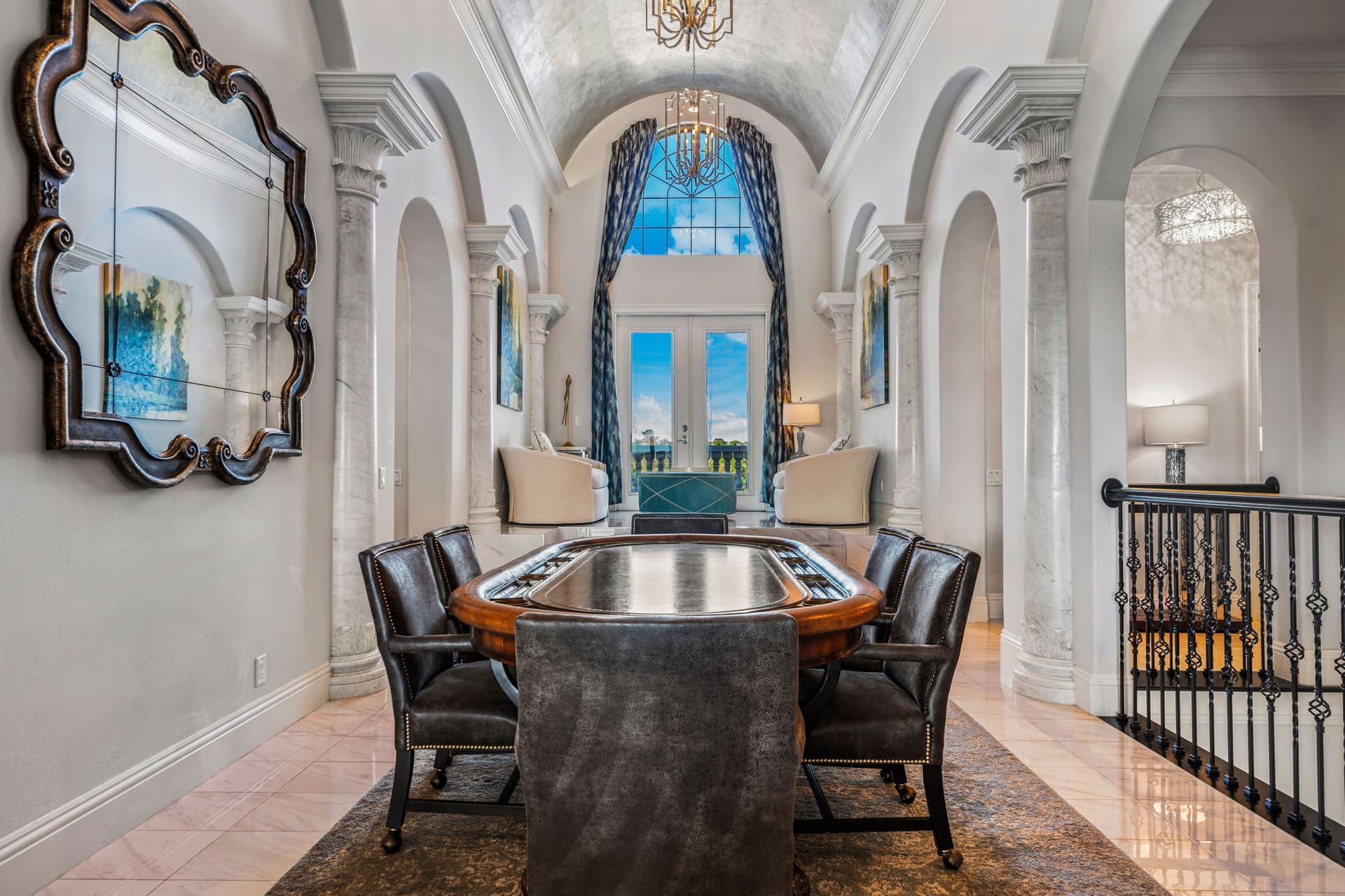 Eagle Bay - Image 28