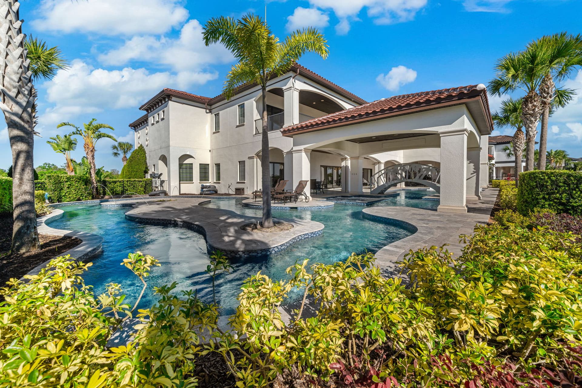 Eagle Bay - Image 98