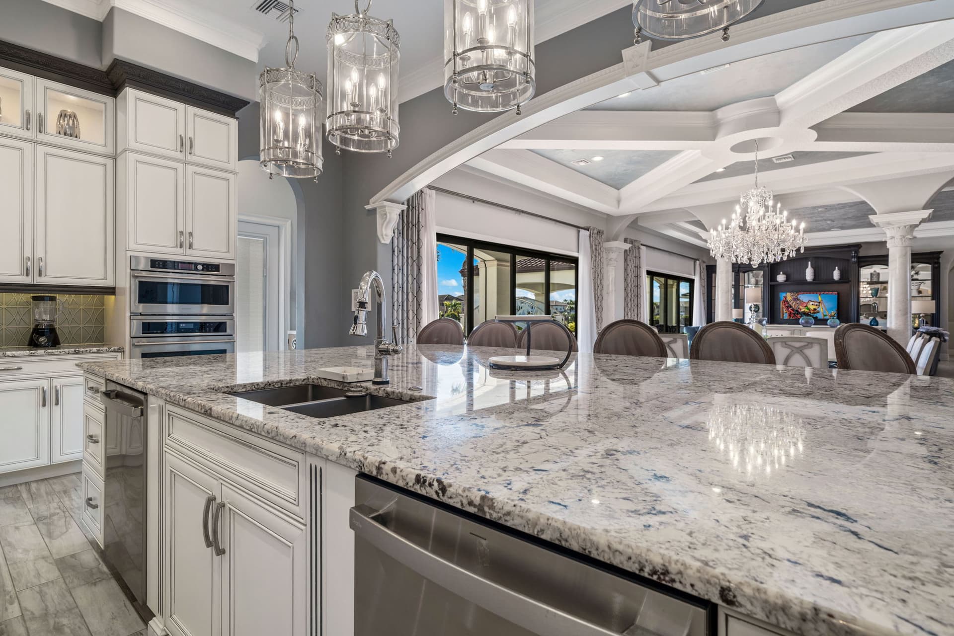 Eagle Bay - Image 15