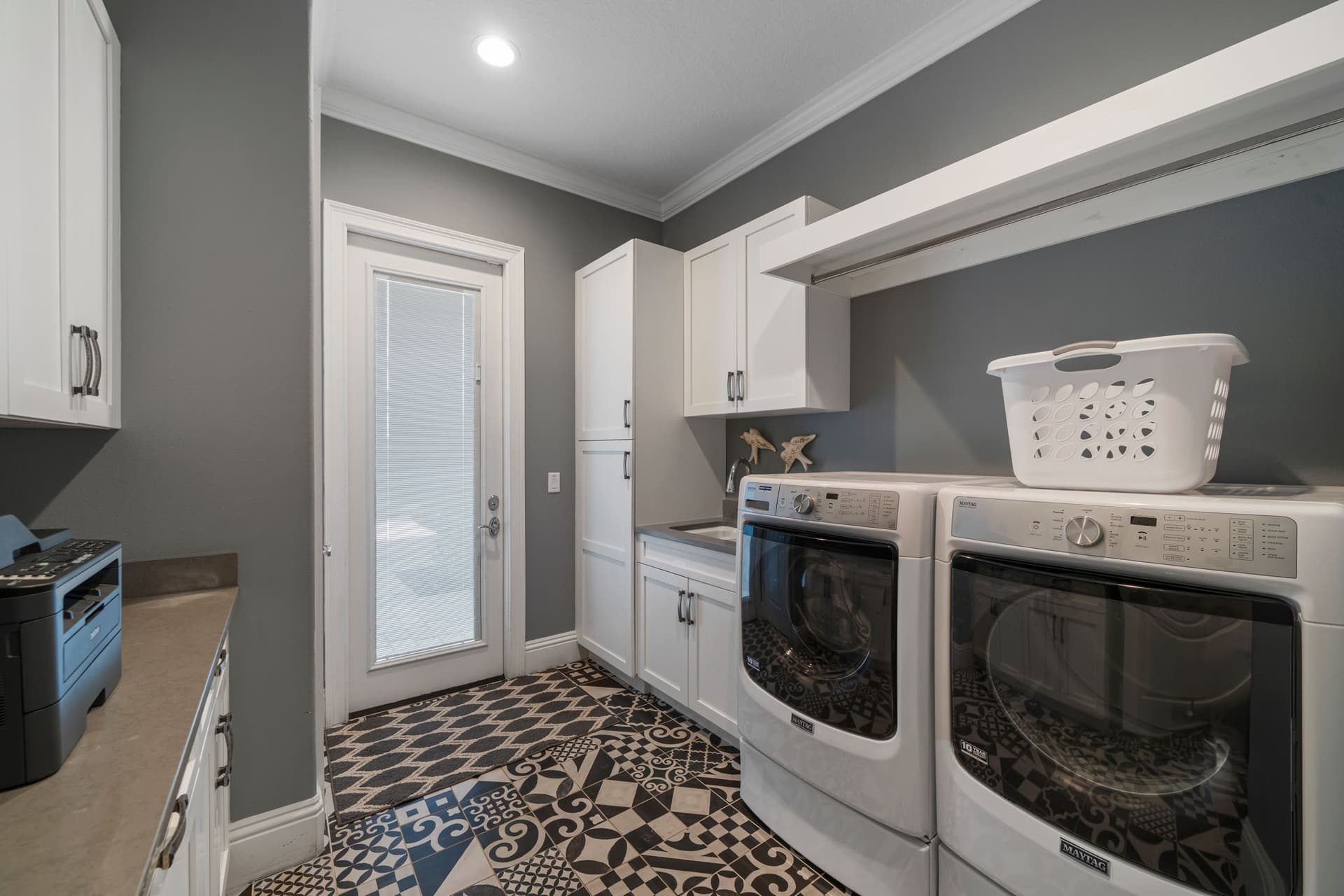 Eagle Bay - Image 87