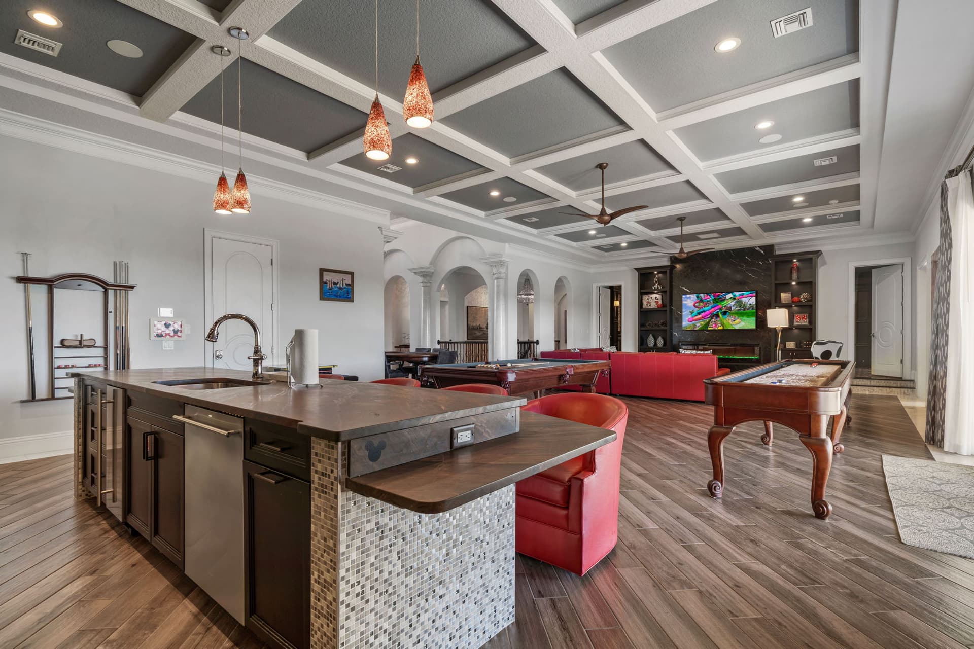 Eagle Bay - Image 25