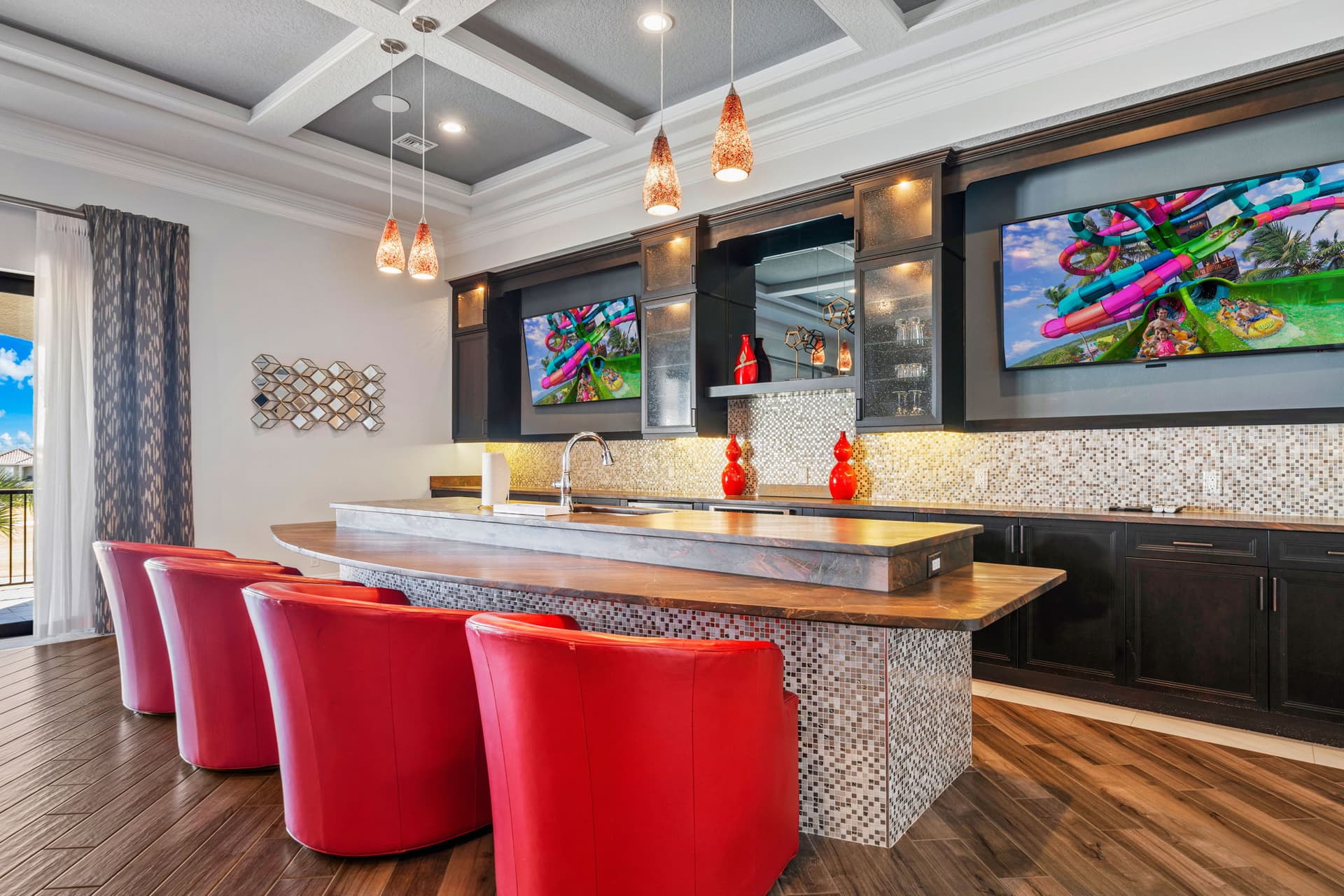 Eagle Bay - Image 26