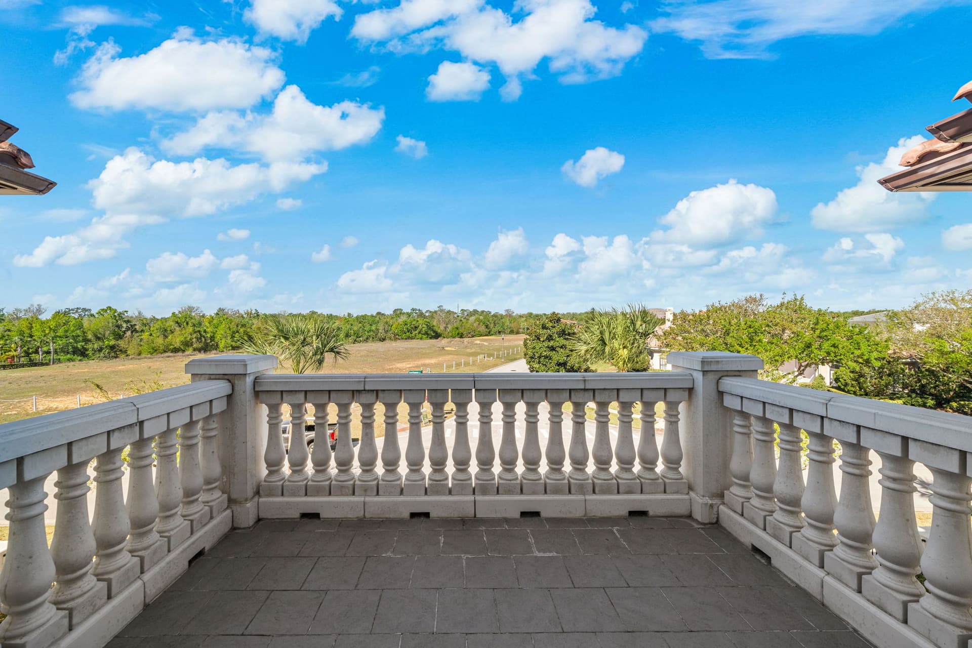 Eagle Bay - Image 93