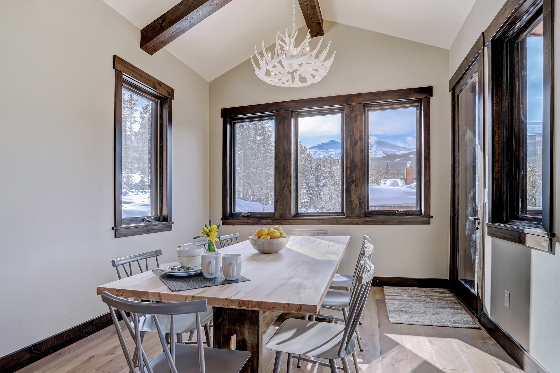 Shadows Summit - Image 16