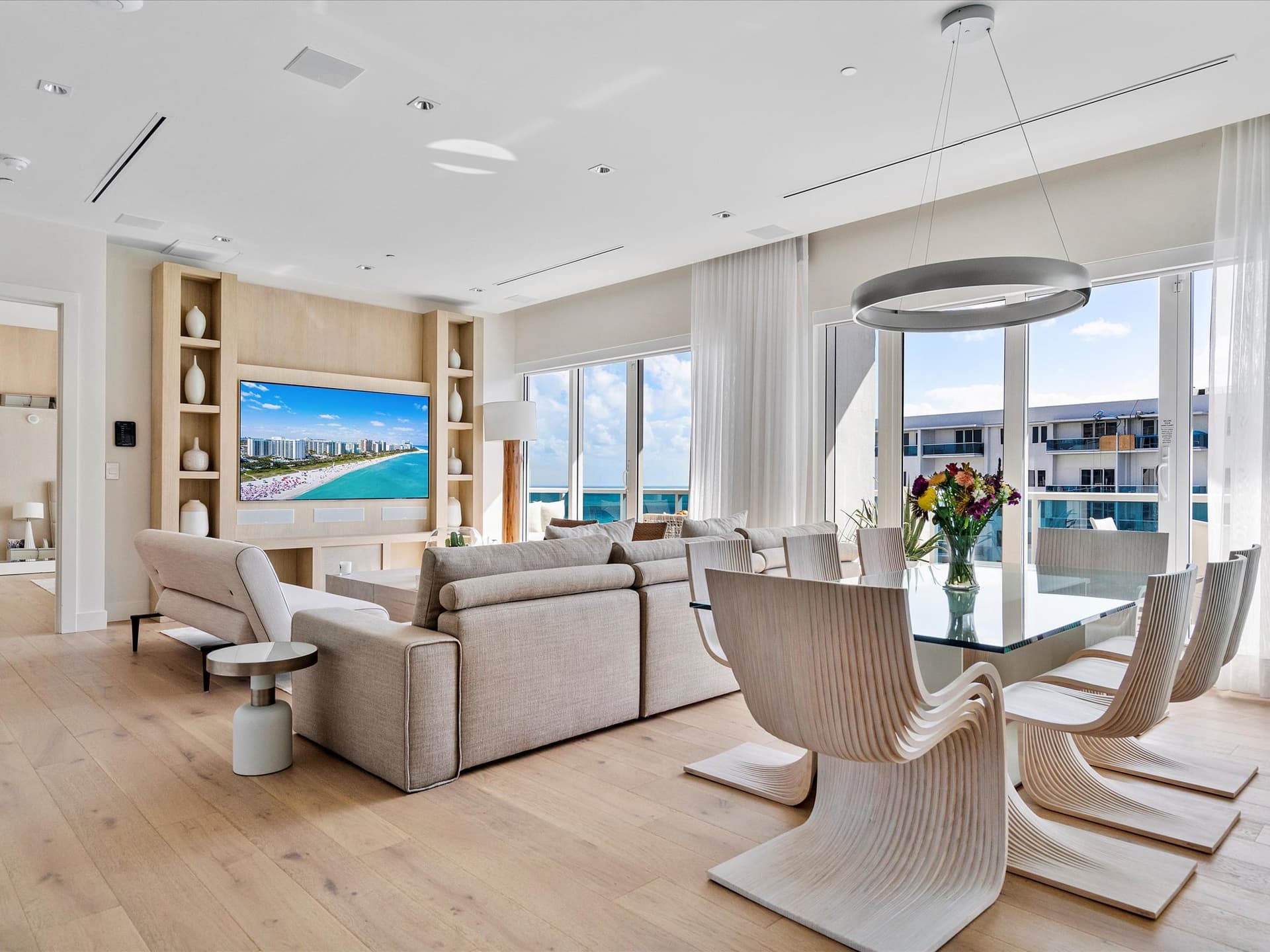 Sheldon Shores - Image 5