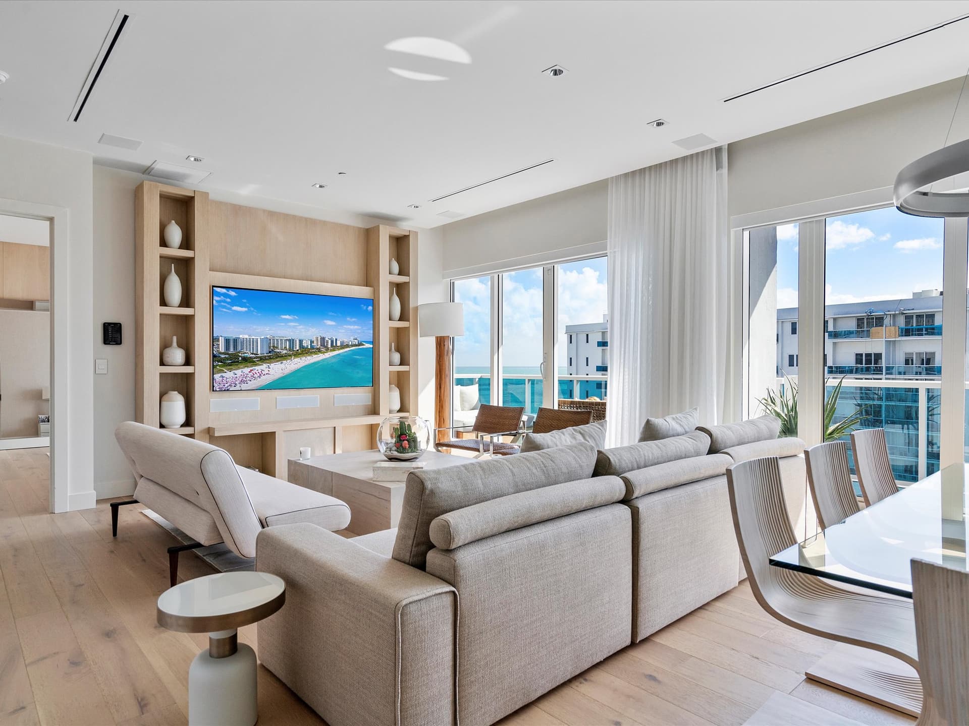 Sheldon Shores - Image 3