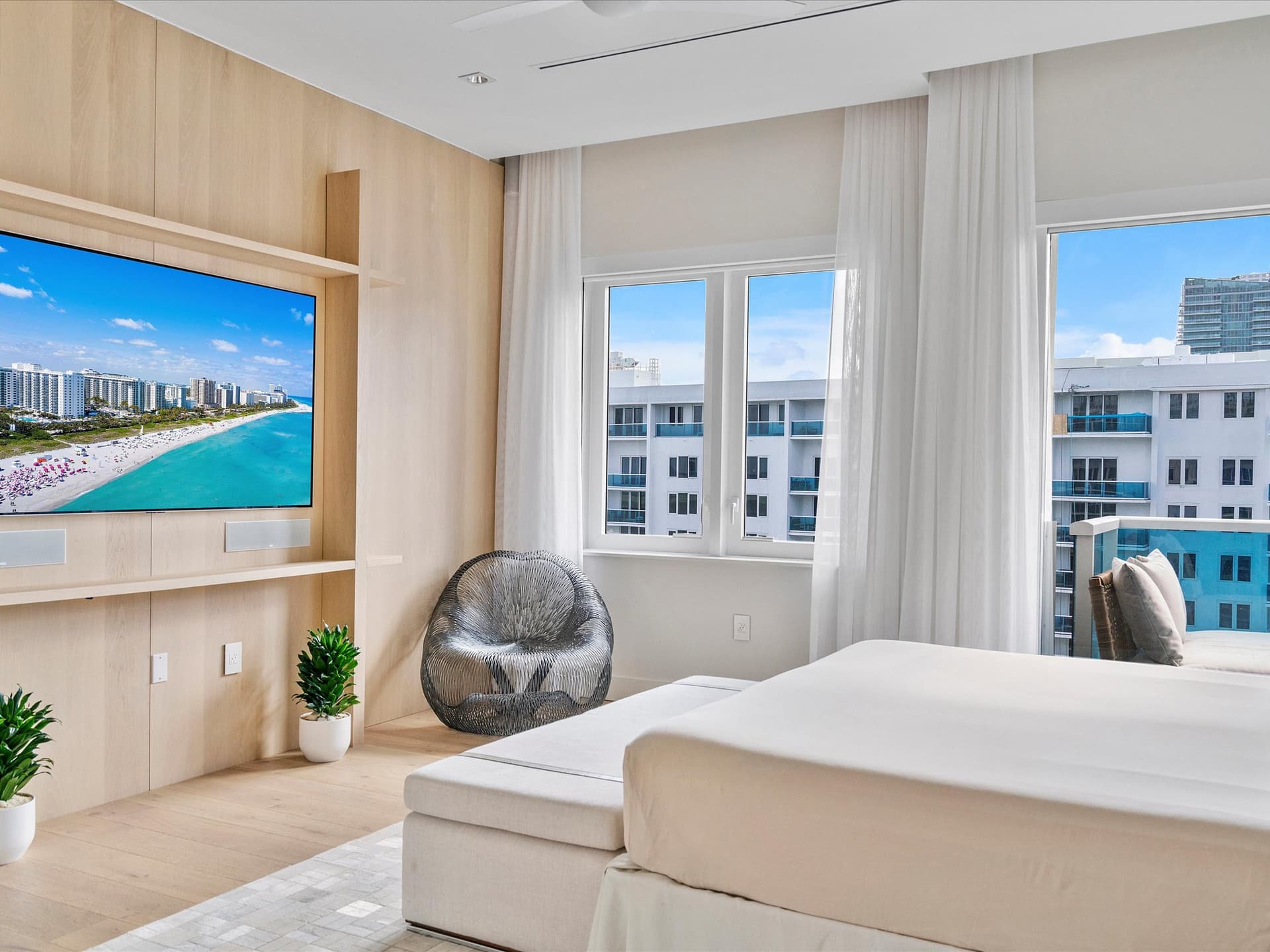 Sheldon Shores - Image 15