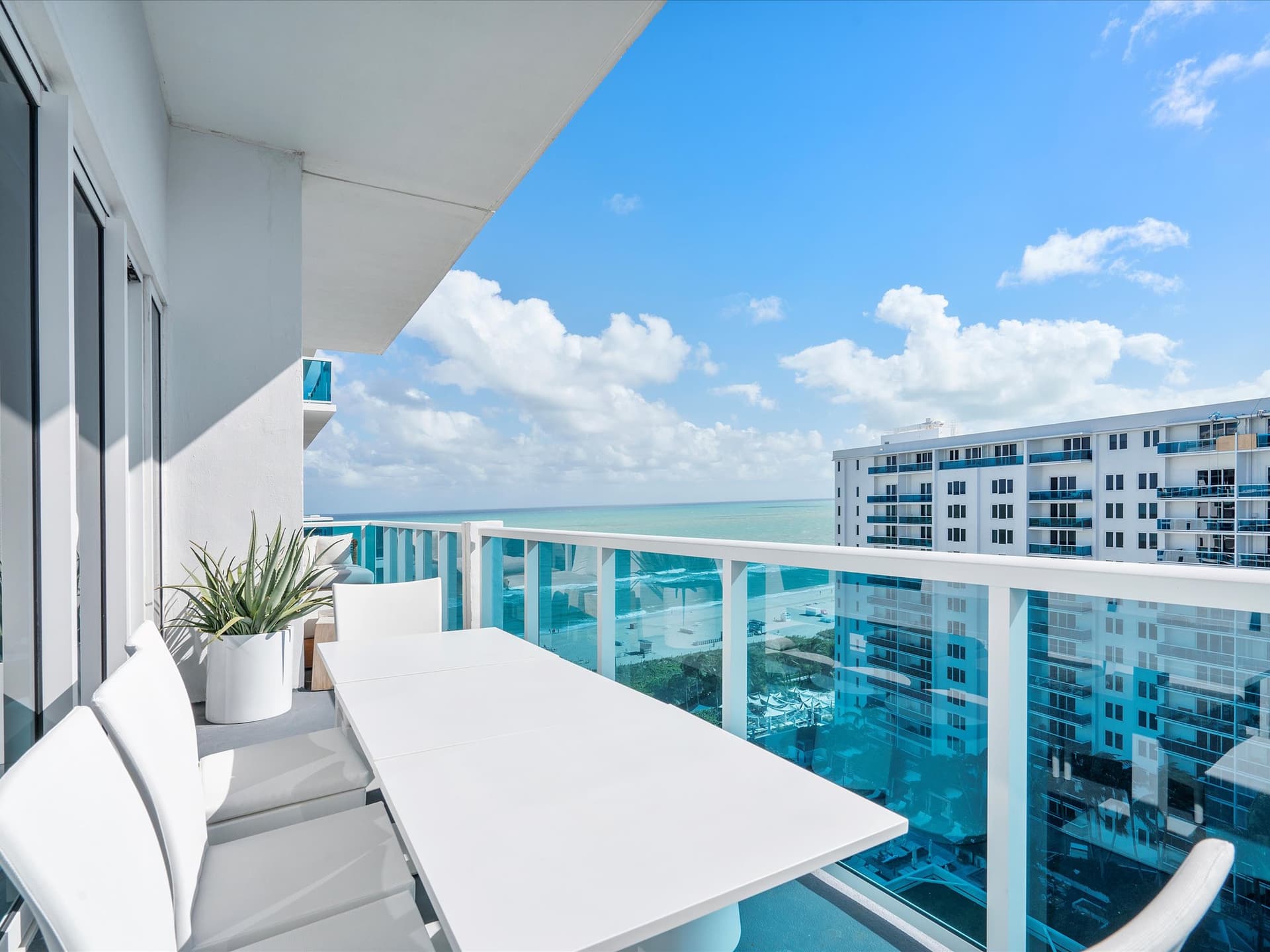 Sheldon Shores - Image 2