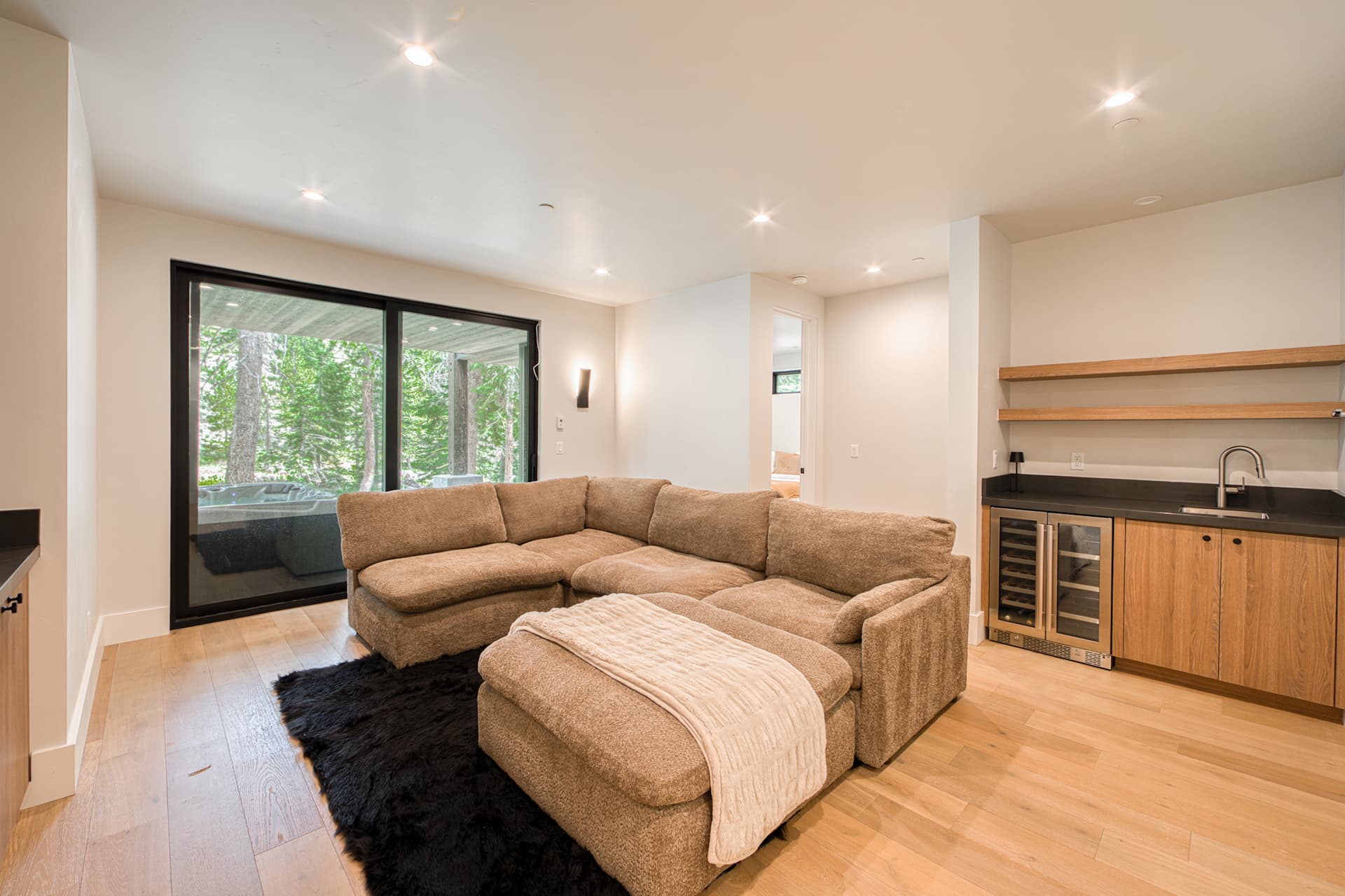 Shining Creek - Image 39