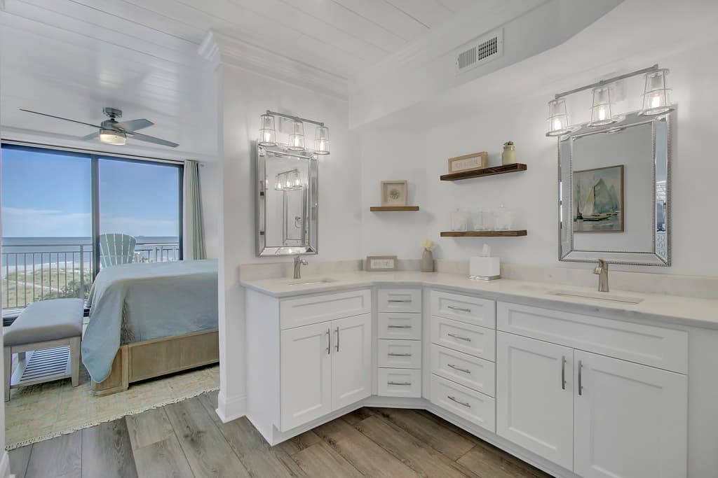 Shipwatch Condo #417C - Image 6