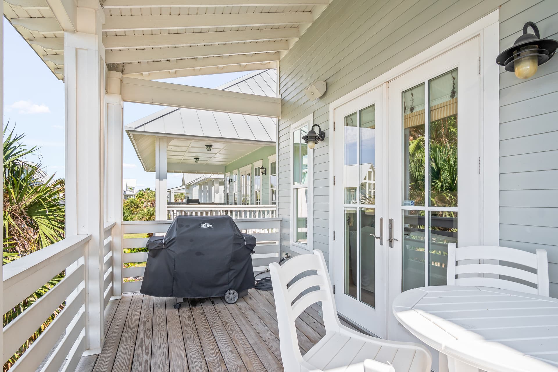 Shore House - Image 35