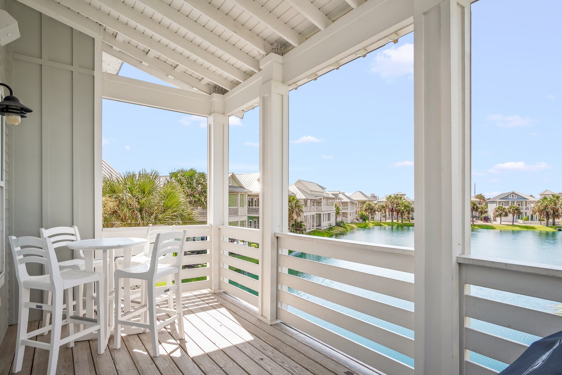 Shore House - Image 36