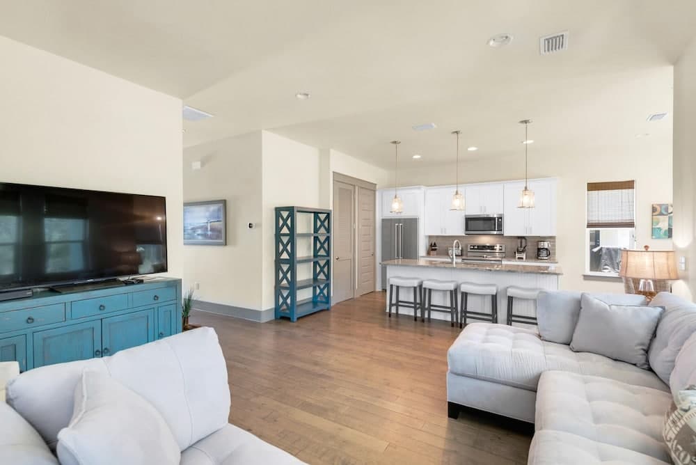 Shore Thing Getaway - Image 15