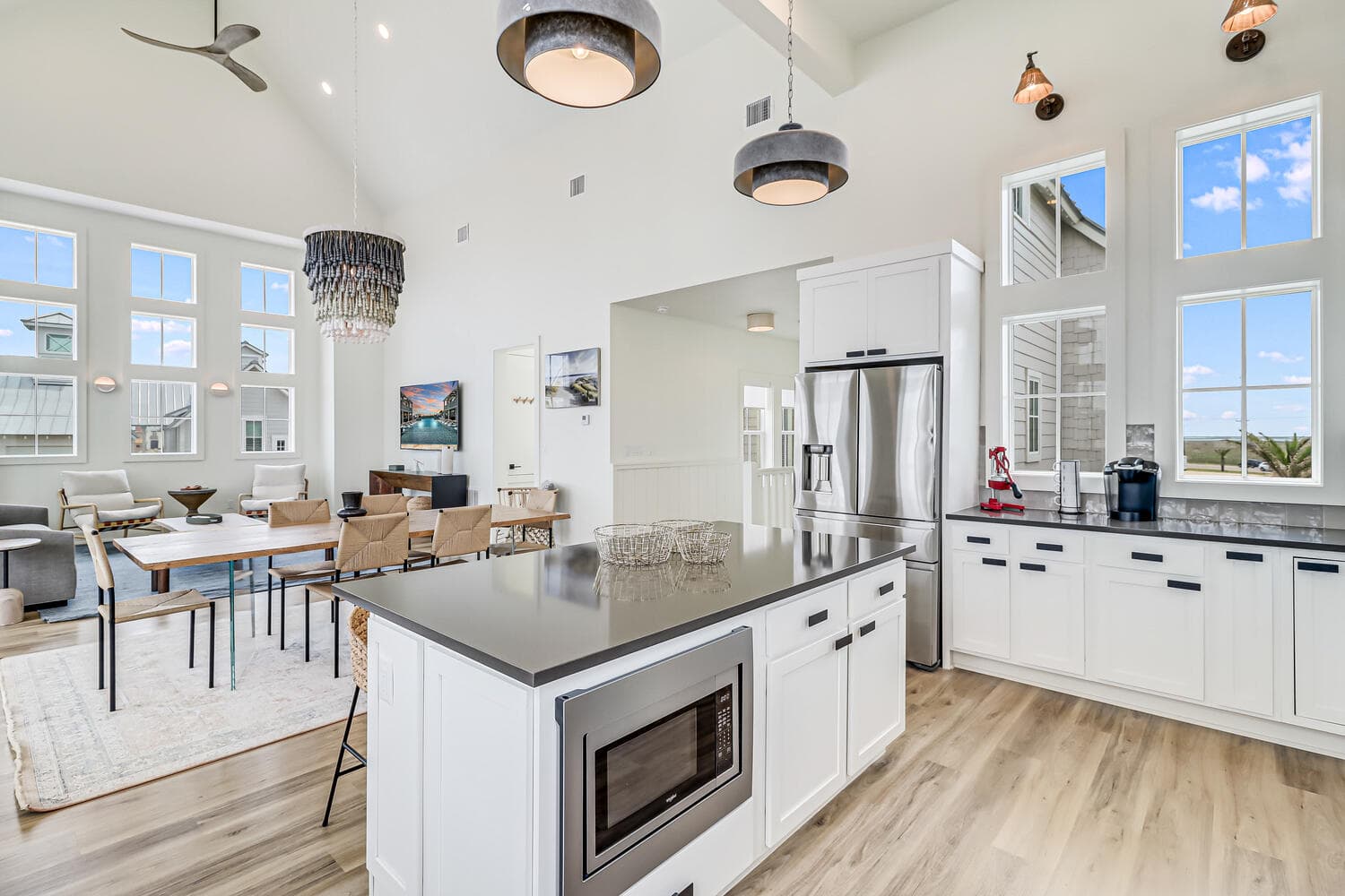 Shore-ty! It's Your Beach Day - Image 13