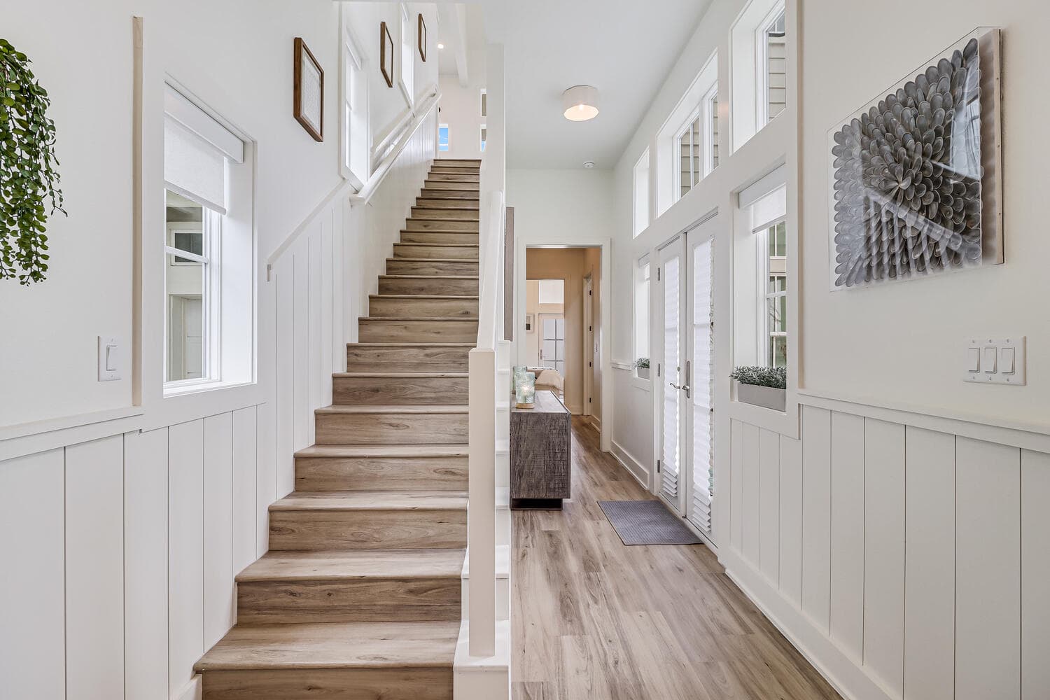 Shore-ty! It's Your Beach Day - Image 33