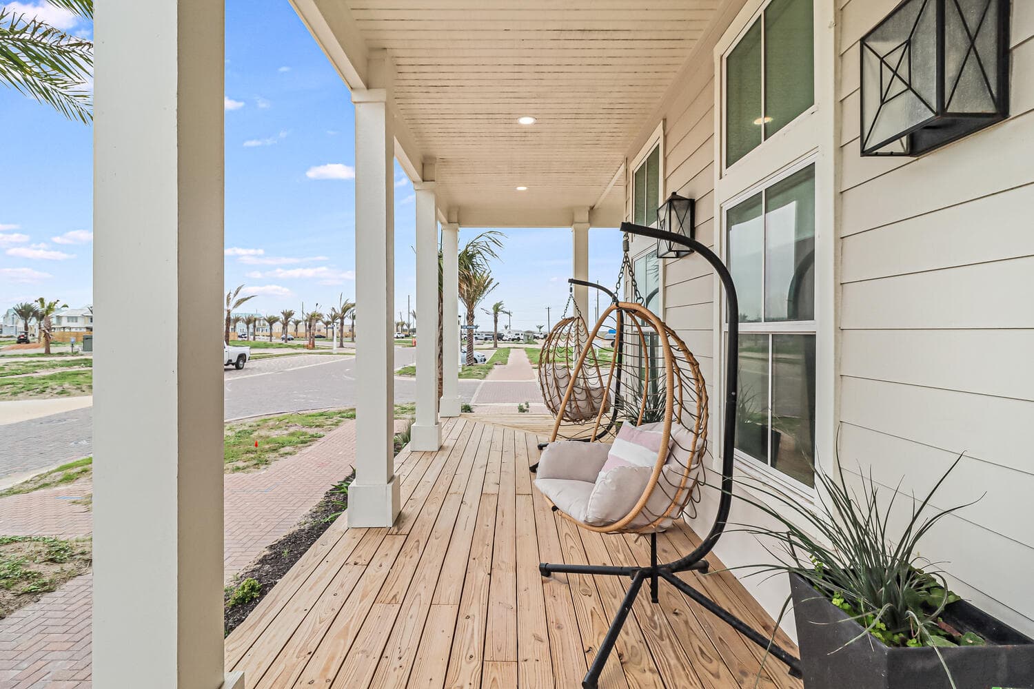 Shore-ty! It's Your Beach Day - Image 50