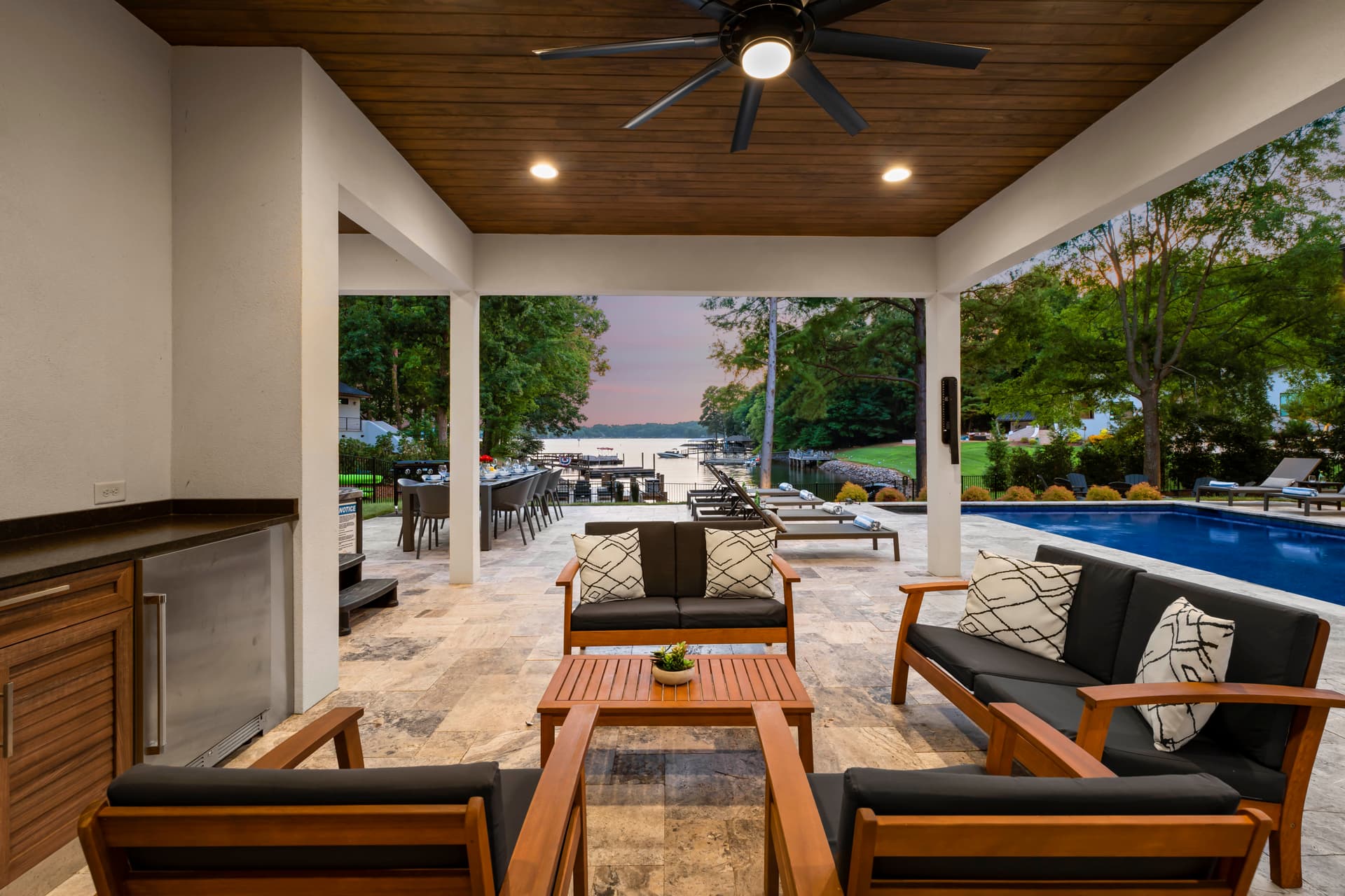 Shoreline on Stonemarker - Image 59