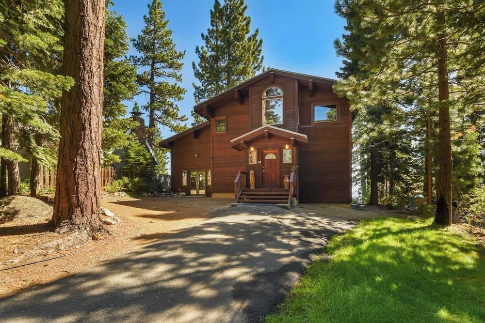 Shoreline Vista - Image 3