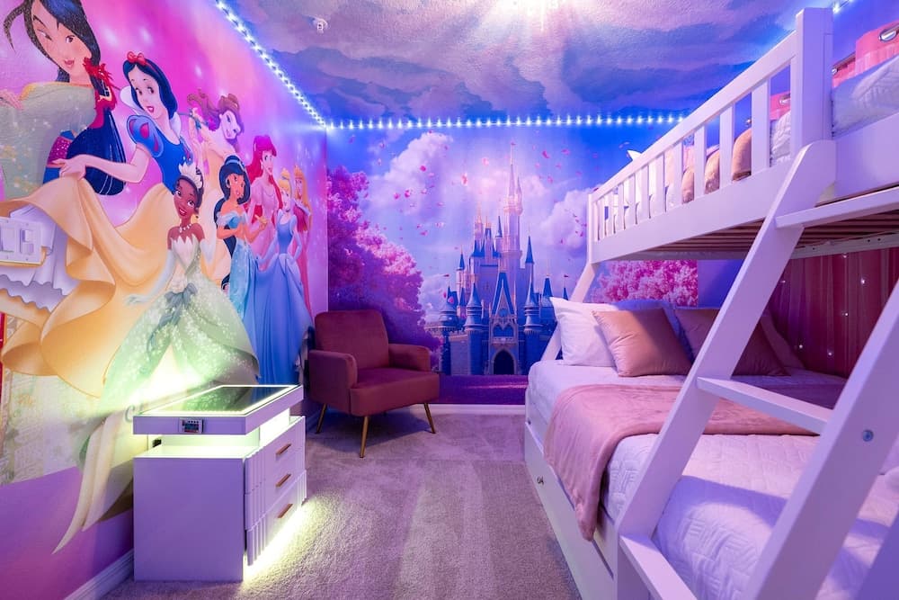 Simply Chic Retreat - Image 20