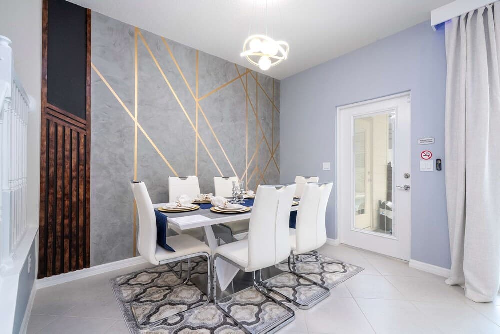 Simply Chic Retreat - Image 18