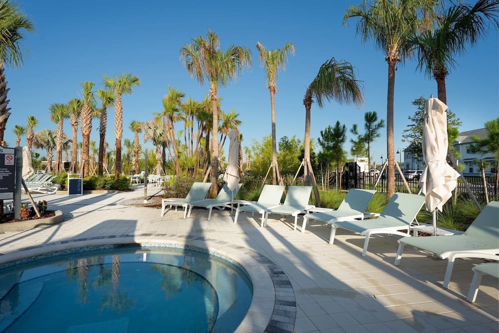 Simply Chic Retreat - Image 80