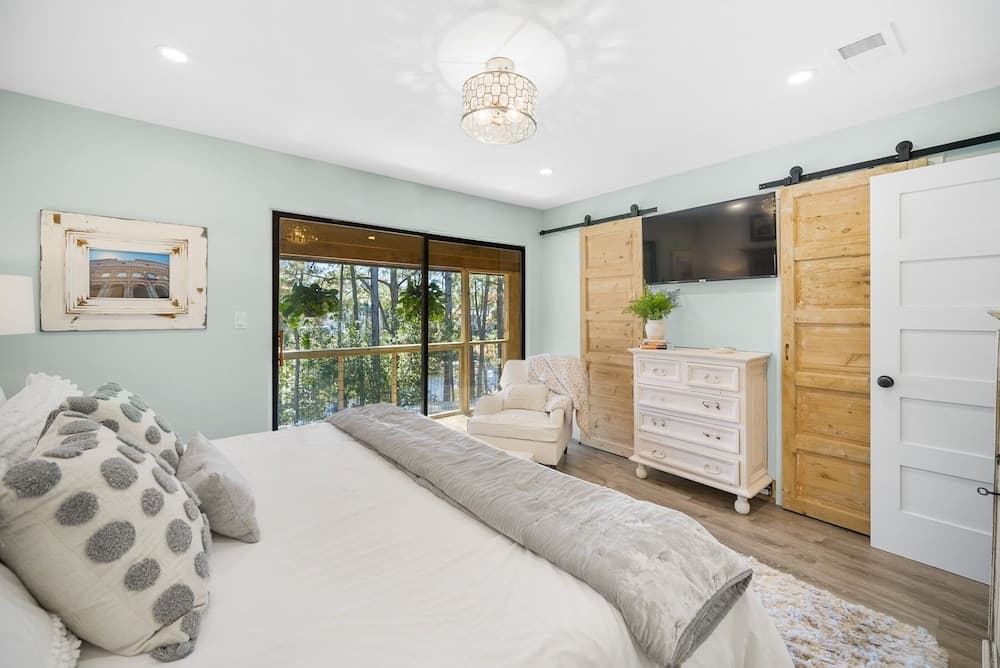 Simply Seagrove - Image 2