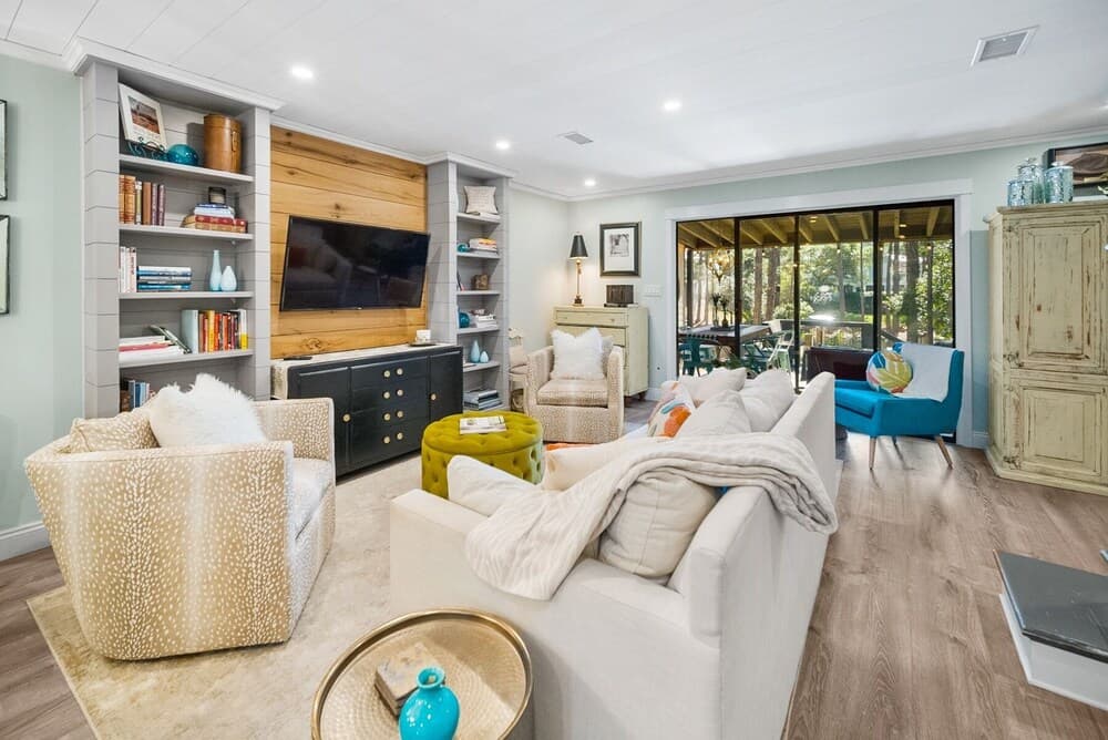 Simply Seagrove - Image 12