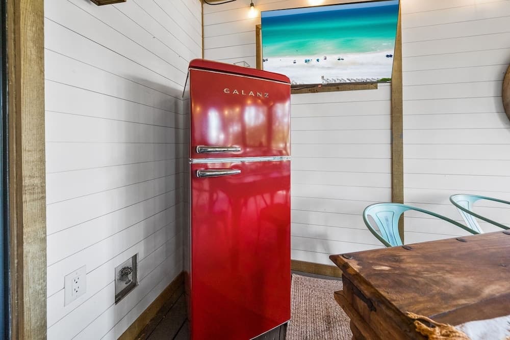 Simply Seagrove - Image 18