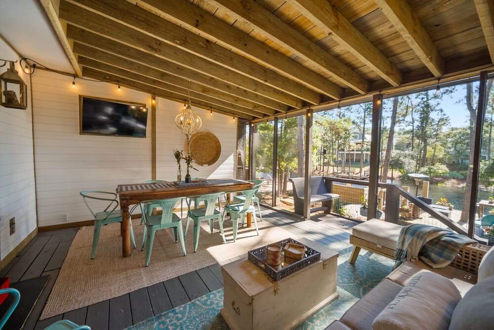 Simply Seagrove - Image 25