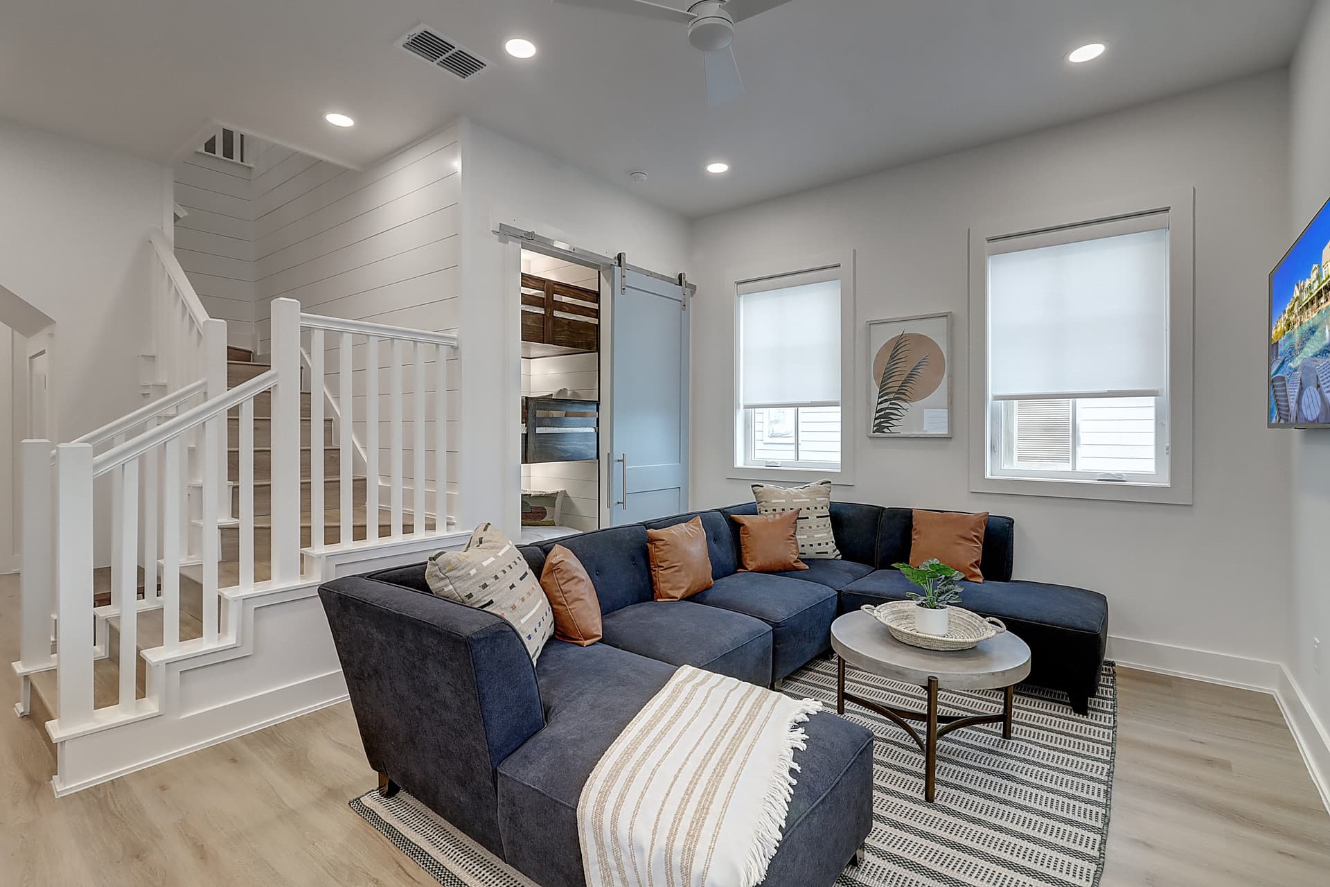 Sip and Sea - Image 4