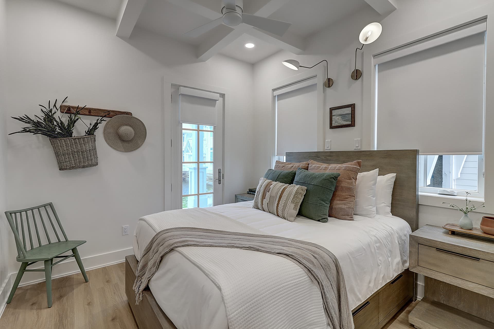 Sip and Sea - Image 12