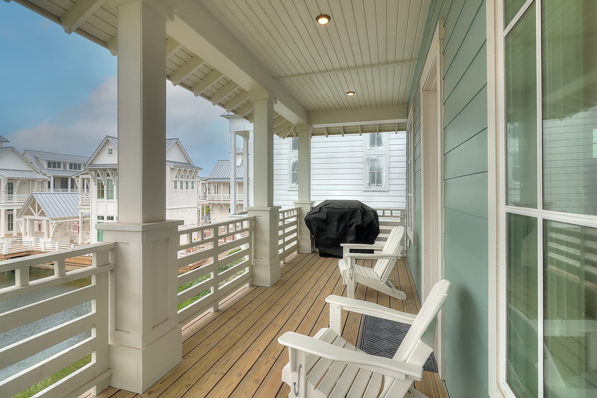 Sip and Sea - Image 22