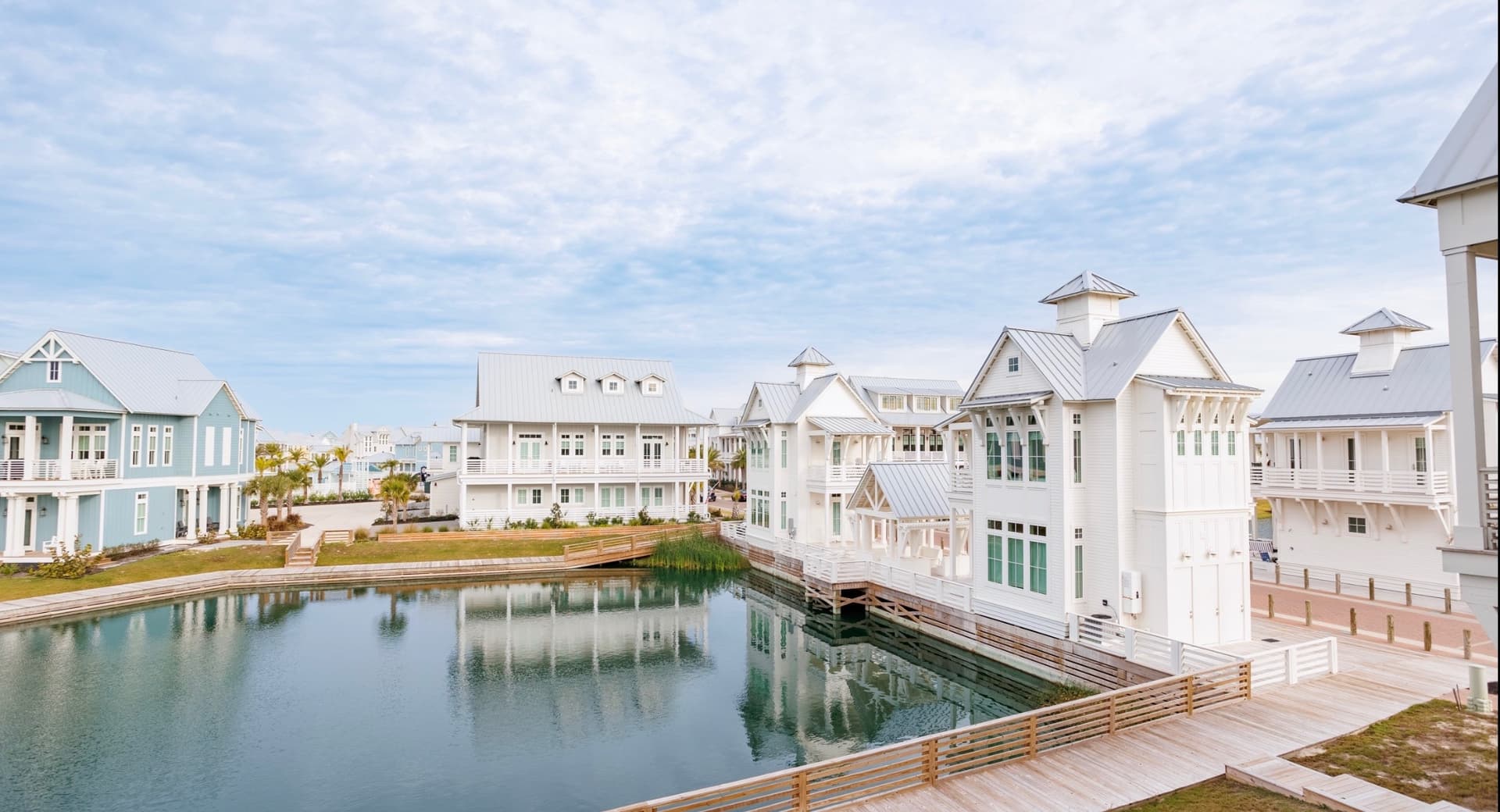 Sip and Sea - Image 30