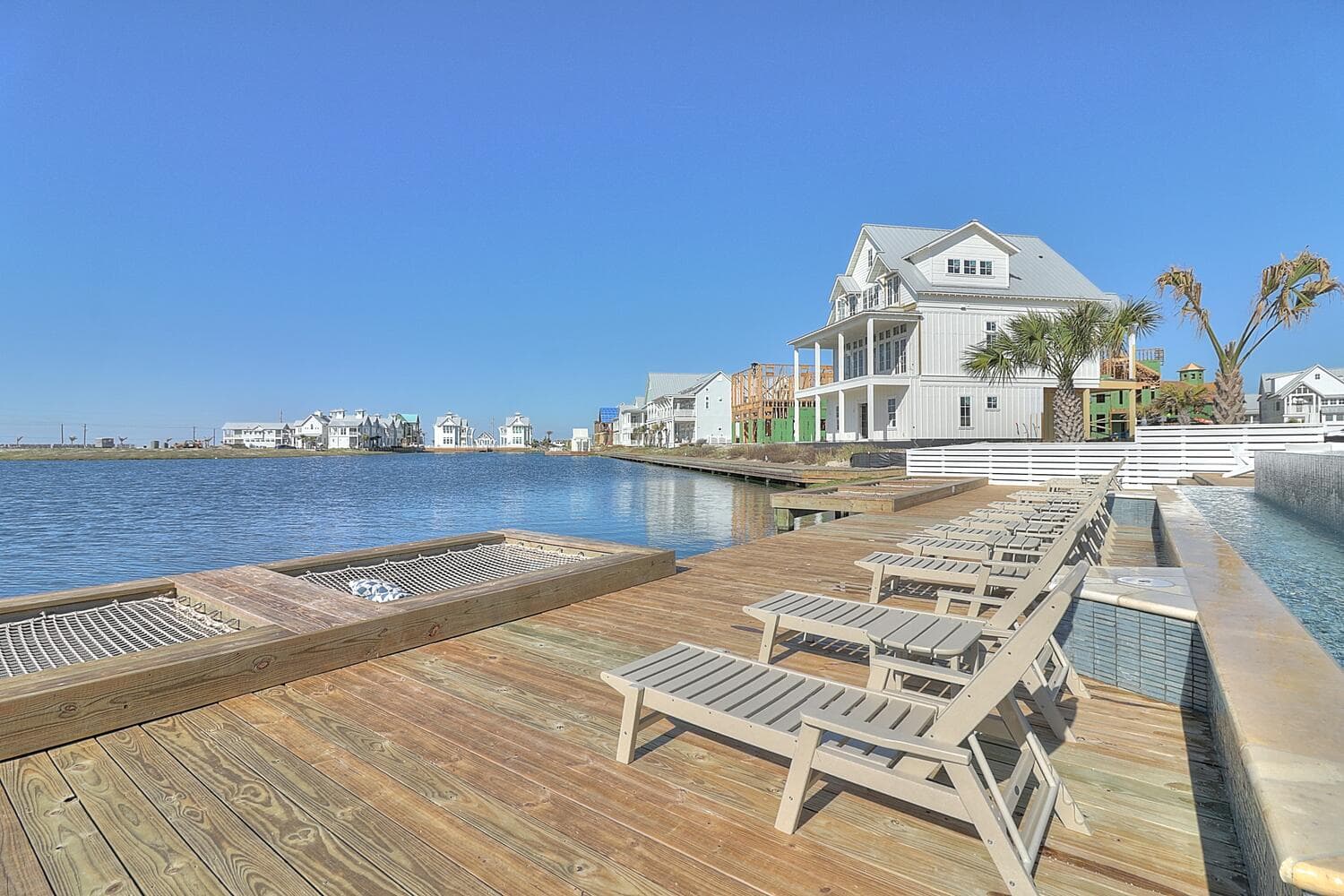 Sip and Sea - Image 34