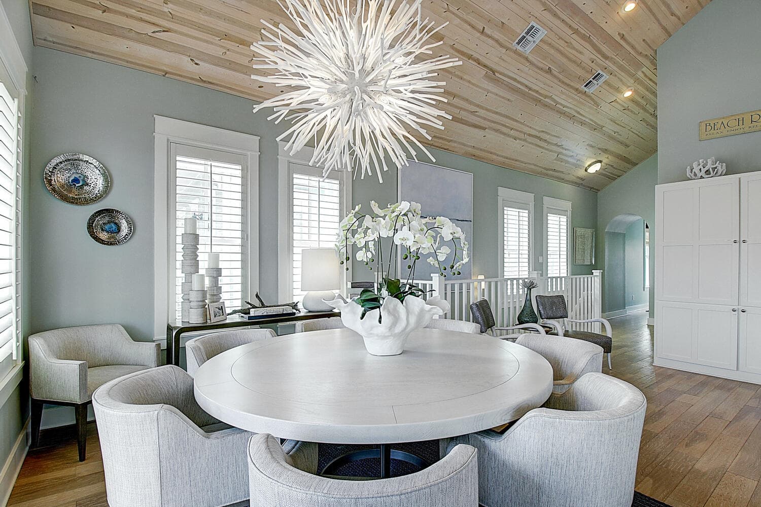 Sips Ahoy - Image 10