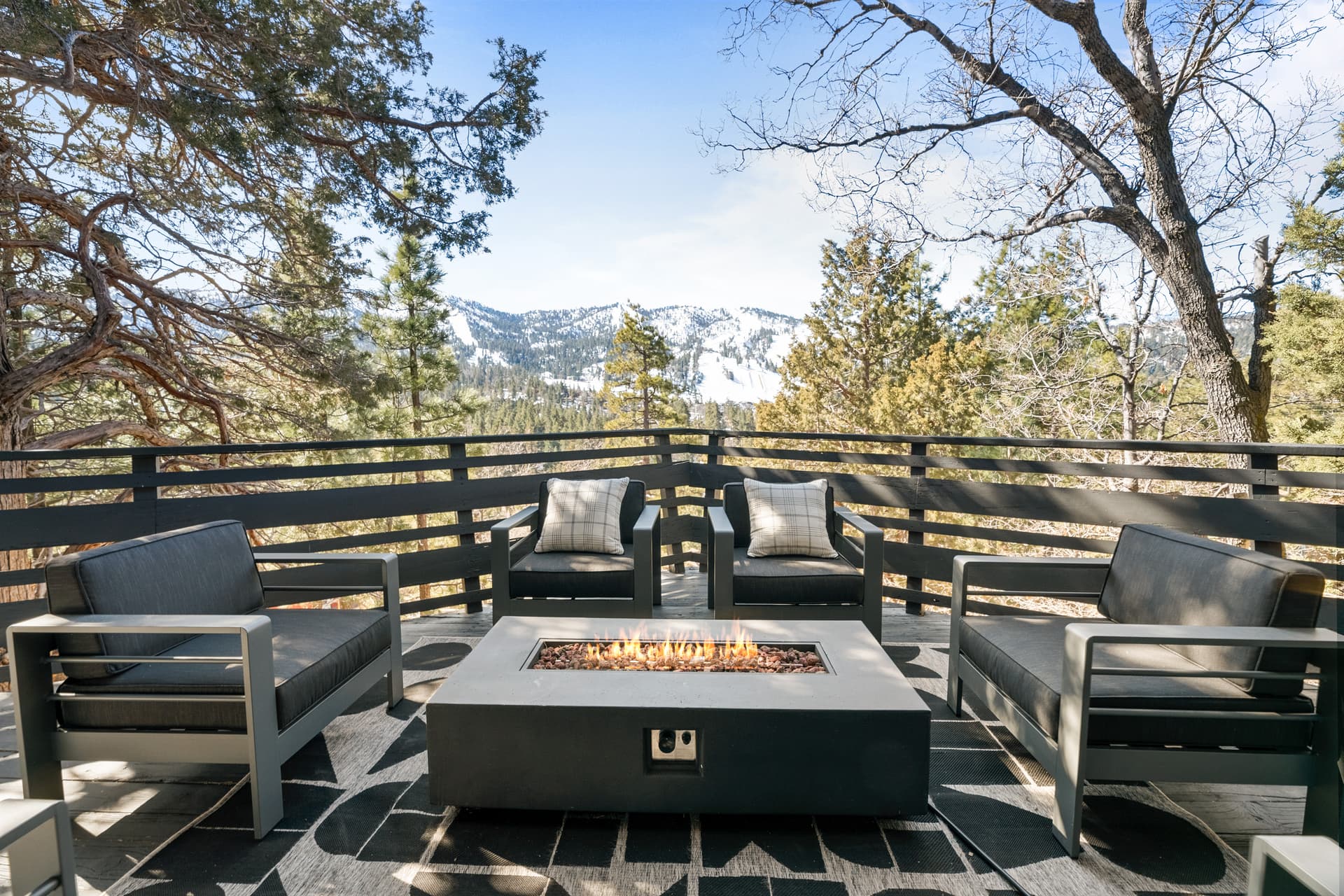 Ski View Chalet - Image 3